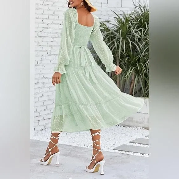 Listing Image Blurred Background