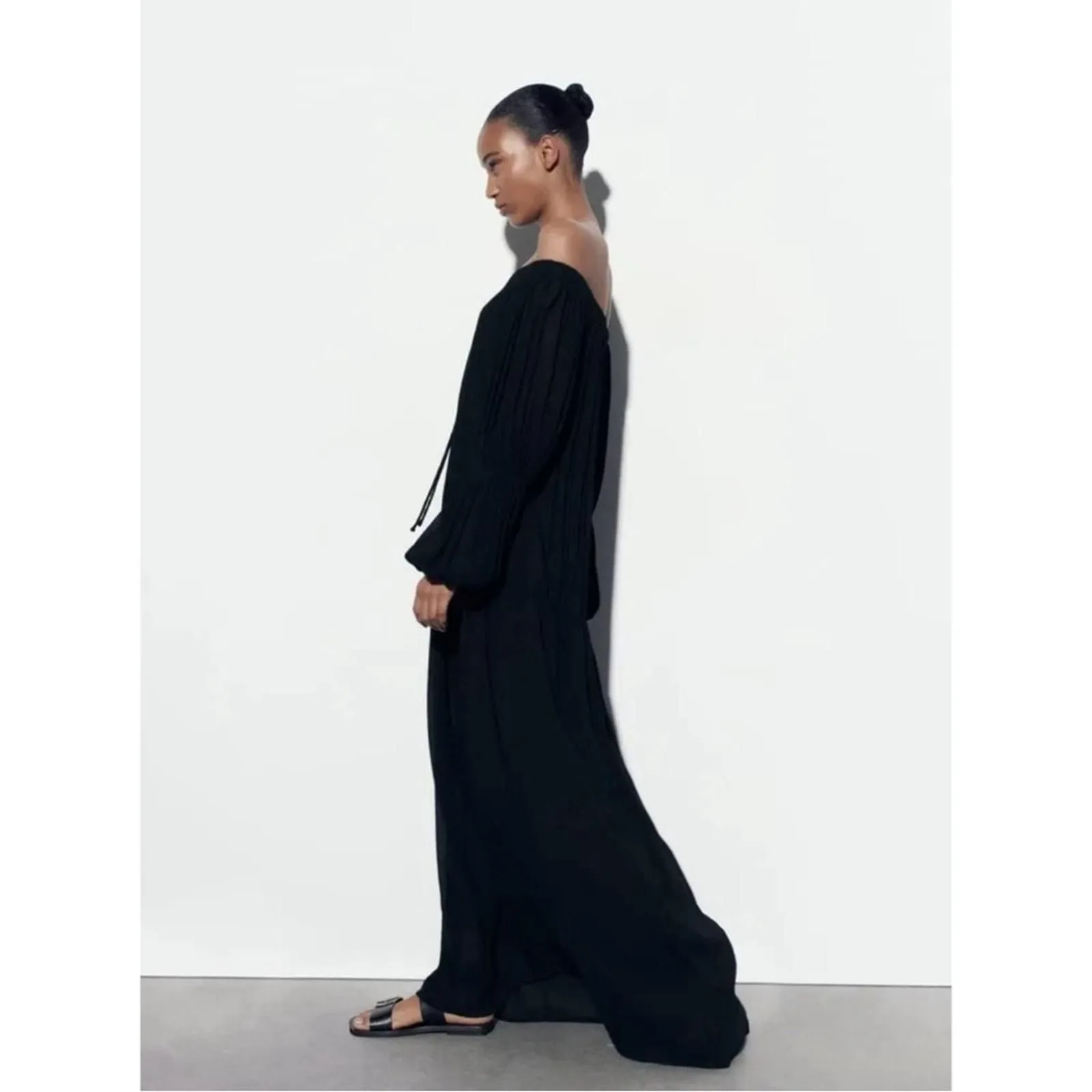 off shoulder black dress zara Bebe Women's Sweetheart Bustier Lace Dress main image 1