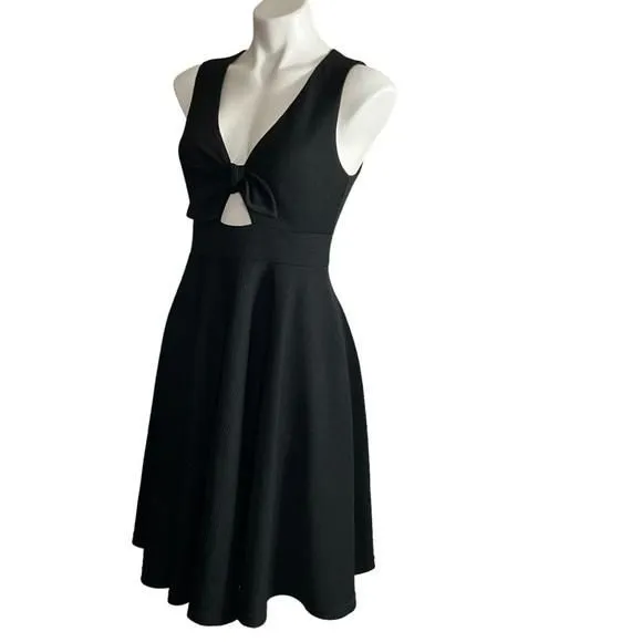 beige dress black shoes Beige & Black Pumps for Women — Gemma 2.0 by Age of Innocence main image 0