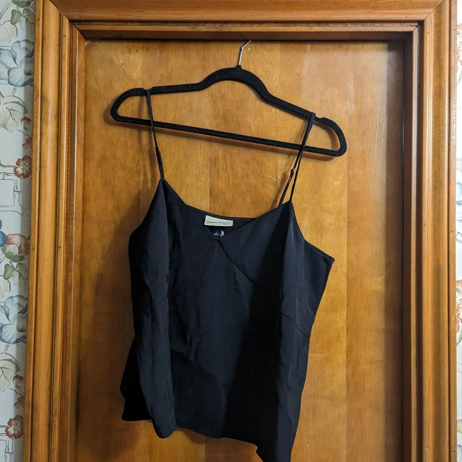 Product image for Universal Thread Tank Top