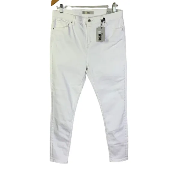 Product image for TOPSHOP White Jamie Moto High Waist Ankle Grazer Jeans‎ - NWT