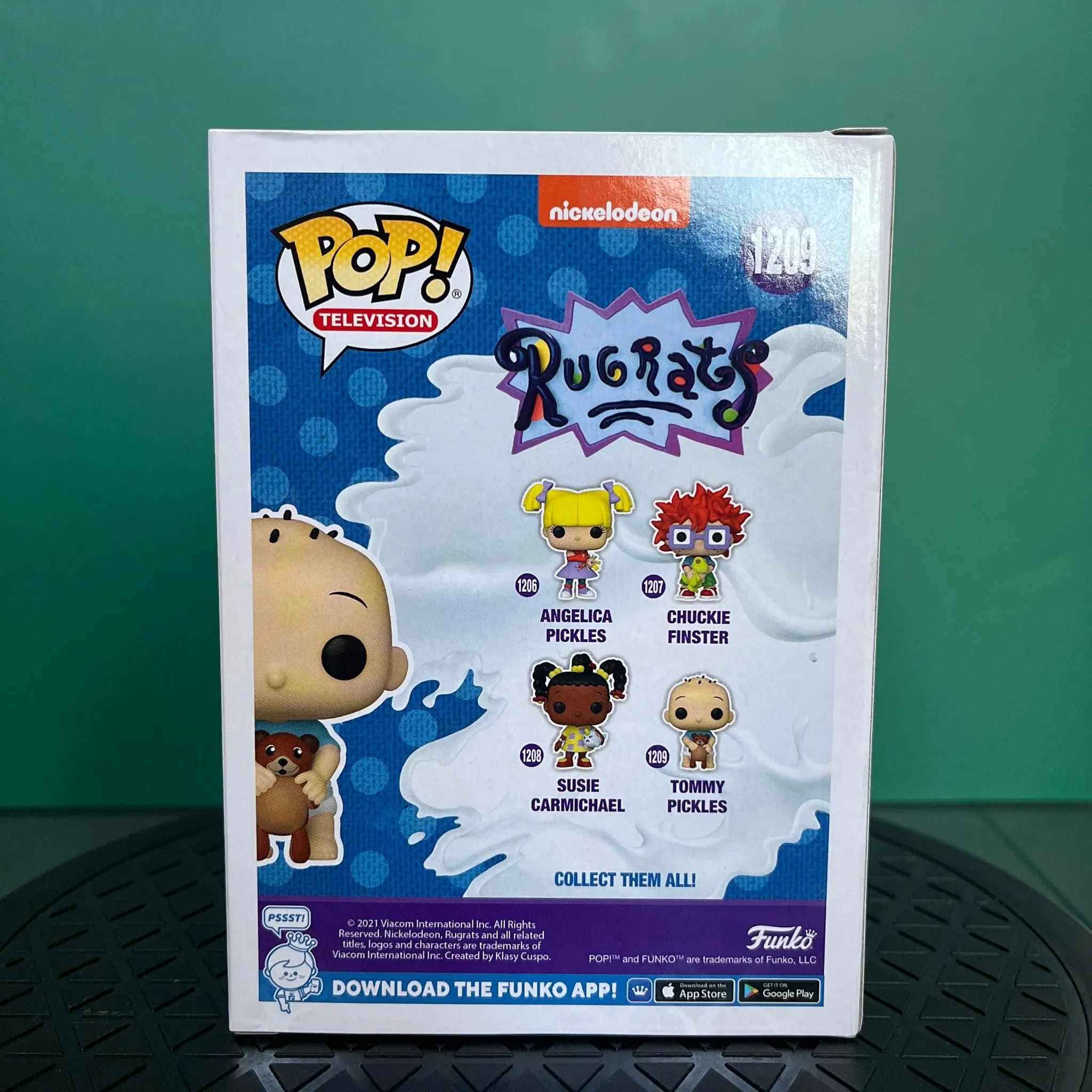 Listing Image Blurred Background
