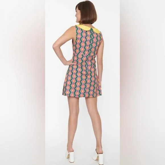 Listing Image Blurred Background