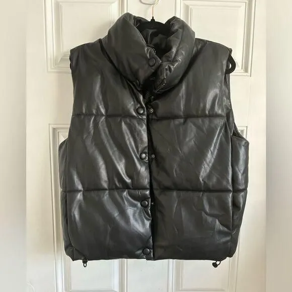 Listing Image Blurred Background