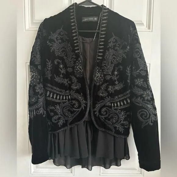 Listing Image Blurred Background