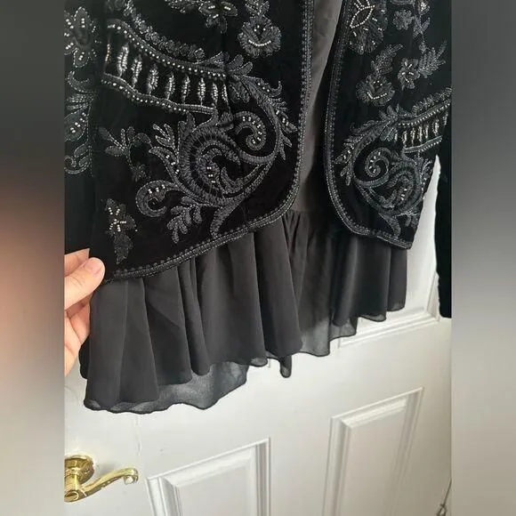 Listing Image Blurred Background