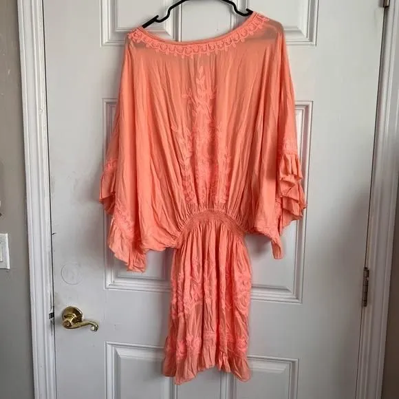 Listing Image Blurred Background