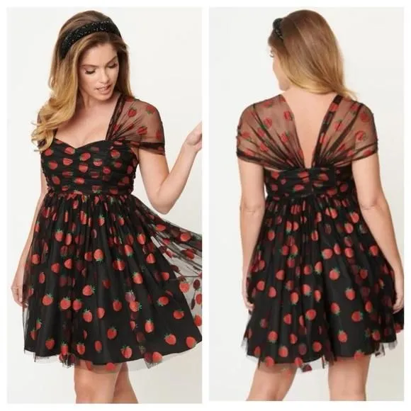 Product image for Unique Vintage Glitter Strawberry Print Heart & Soul Babydoll Dress NEW Small/4