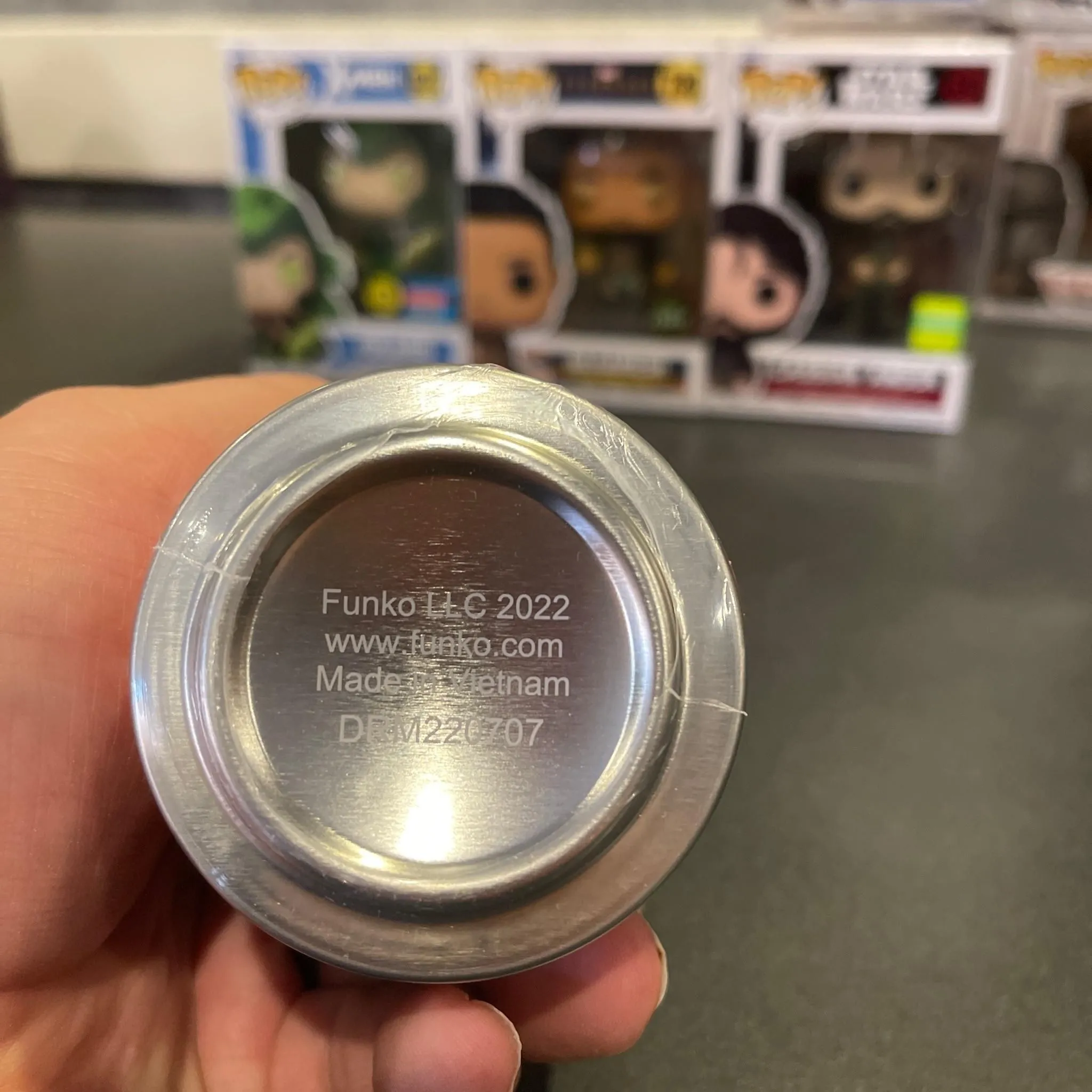 Listing Image Blurred Background
