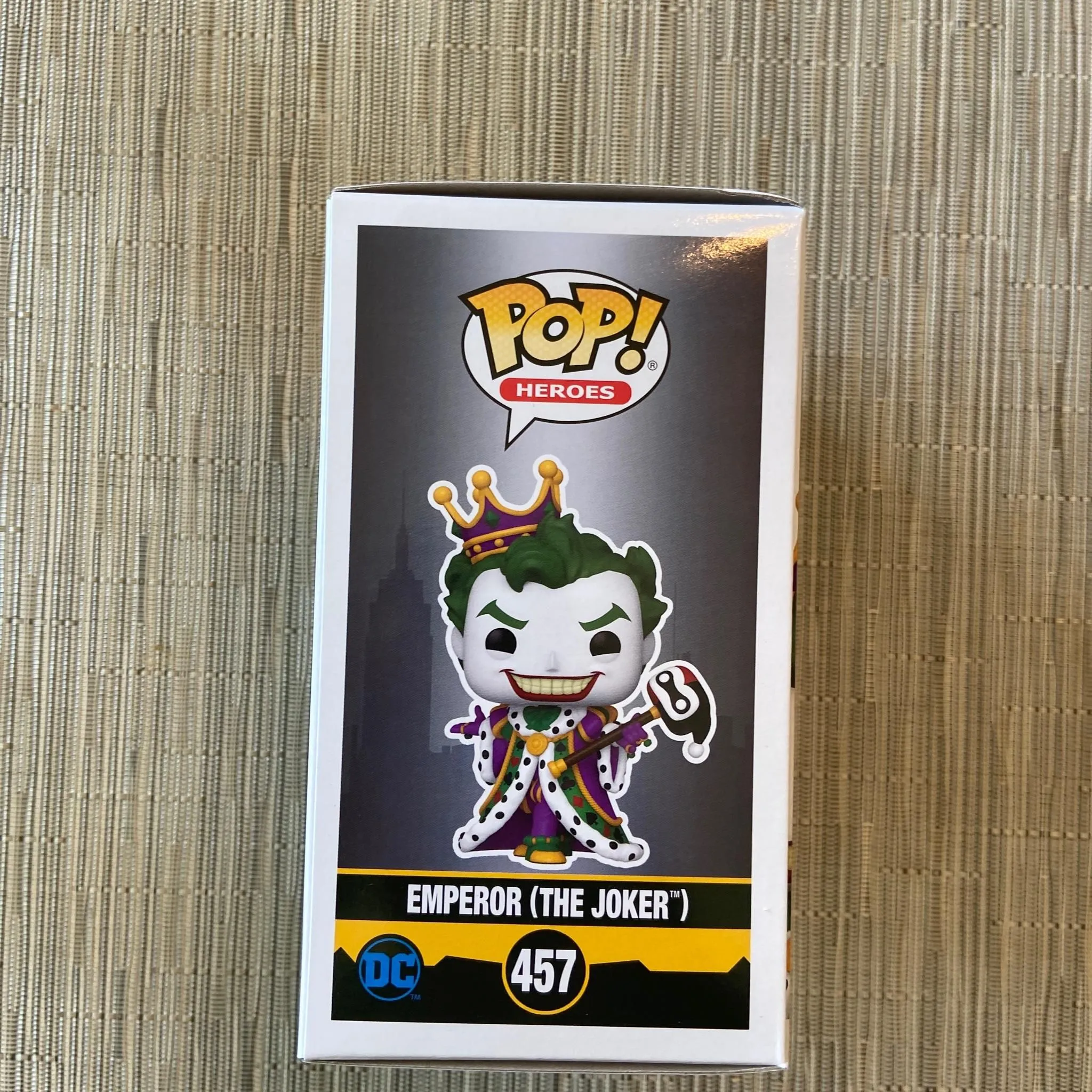 Listing Image Blurred Background