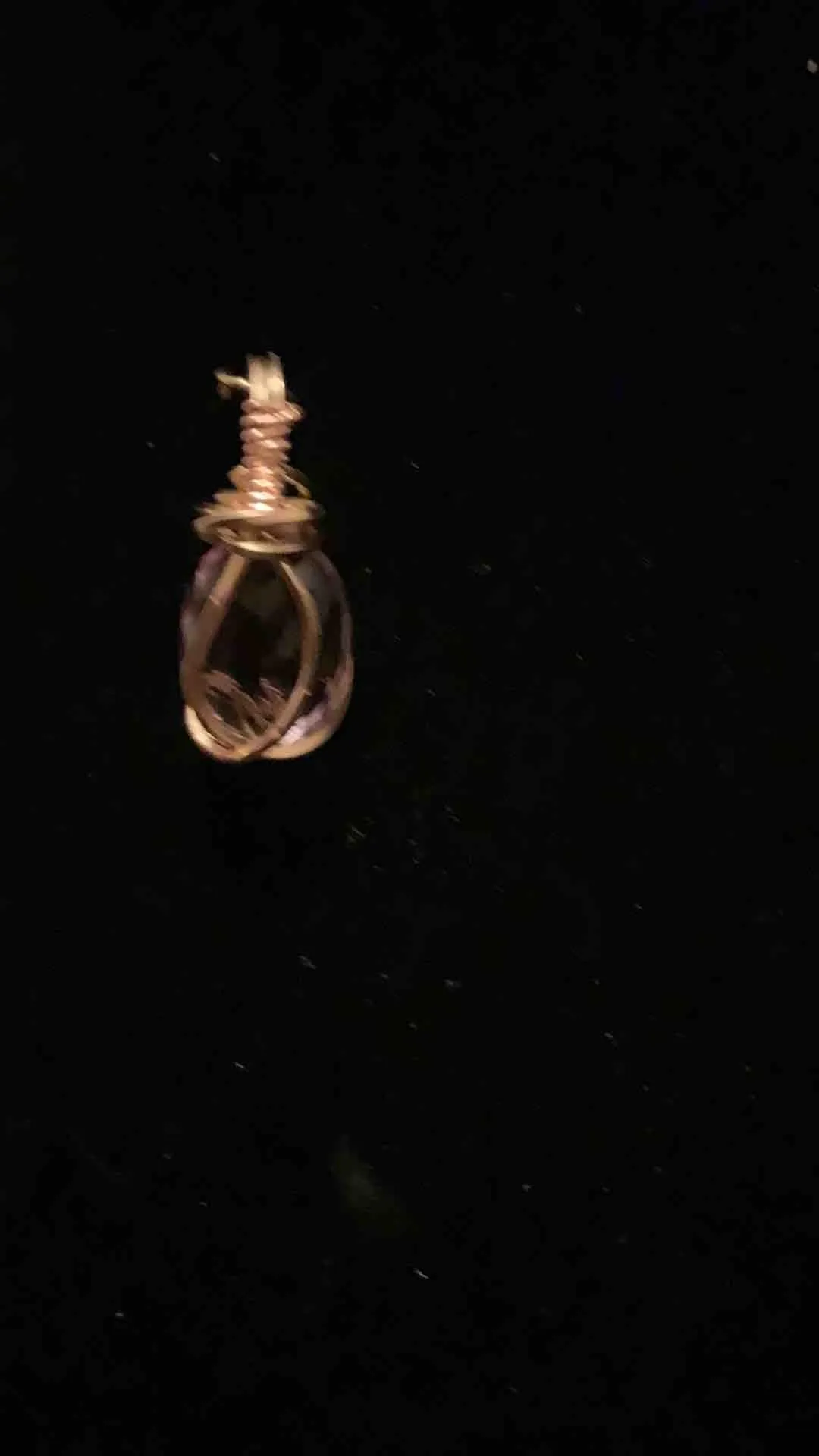 Listing Image Blurred Background