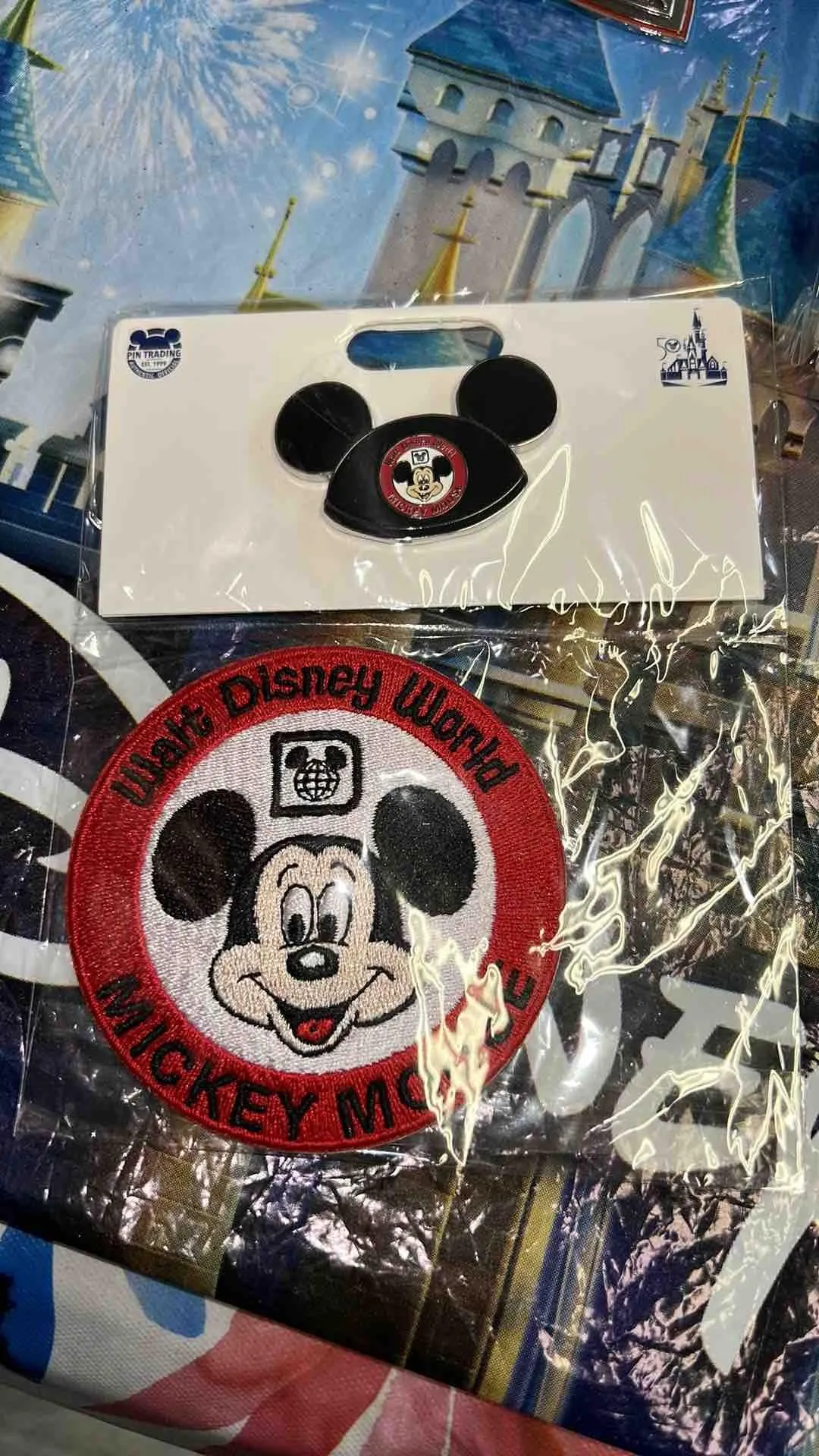 Product image for Disney Vault Mickey Mouse Club Pin & Patch