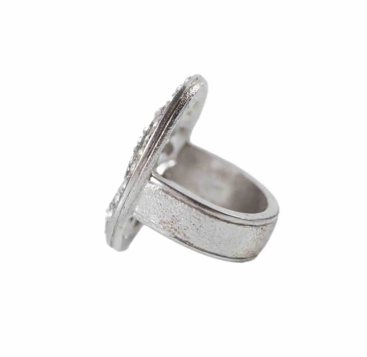 Listing Image Blurred Background