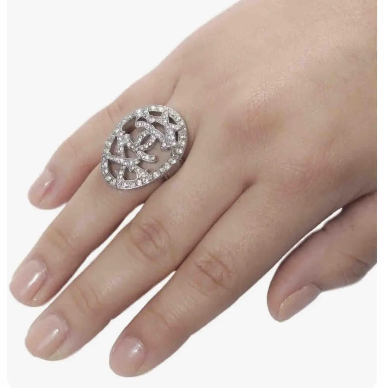 Listing Image Blurred Background