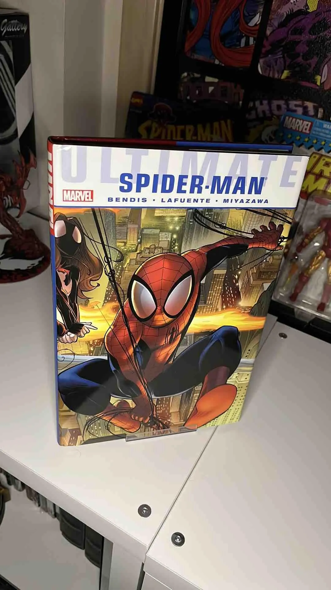 Product image for Ultimate Spider-Man OHC Vol. 12