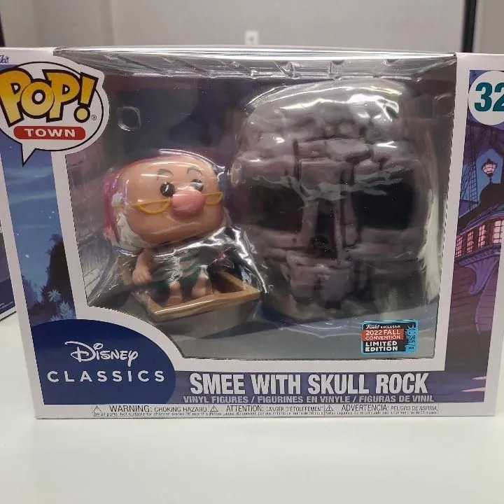Product image for Smee with Skull Rock [Fall Convention]