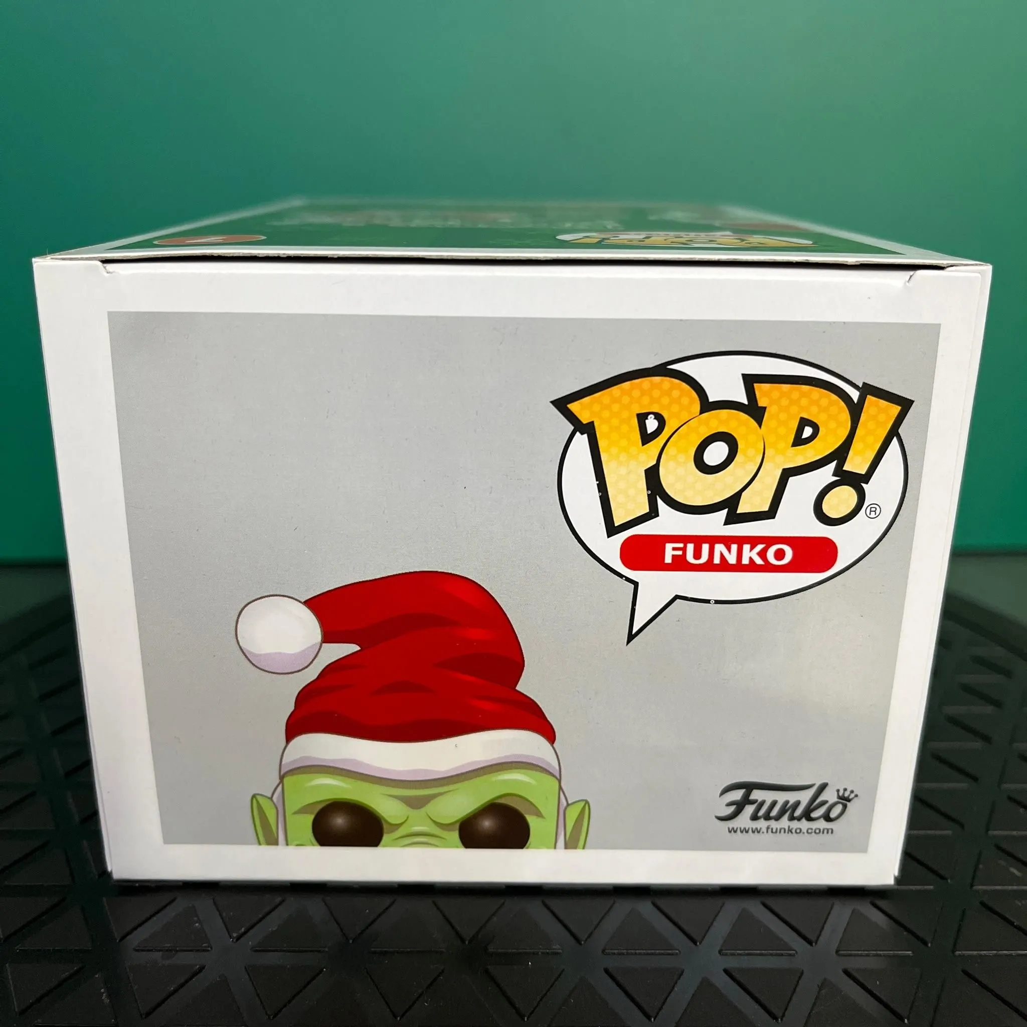 Listing Image Blurred Background