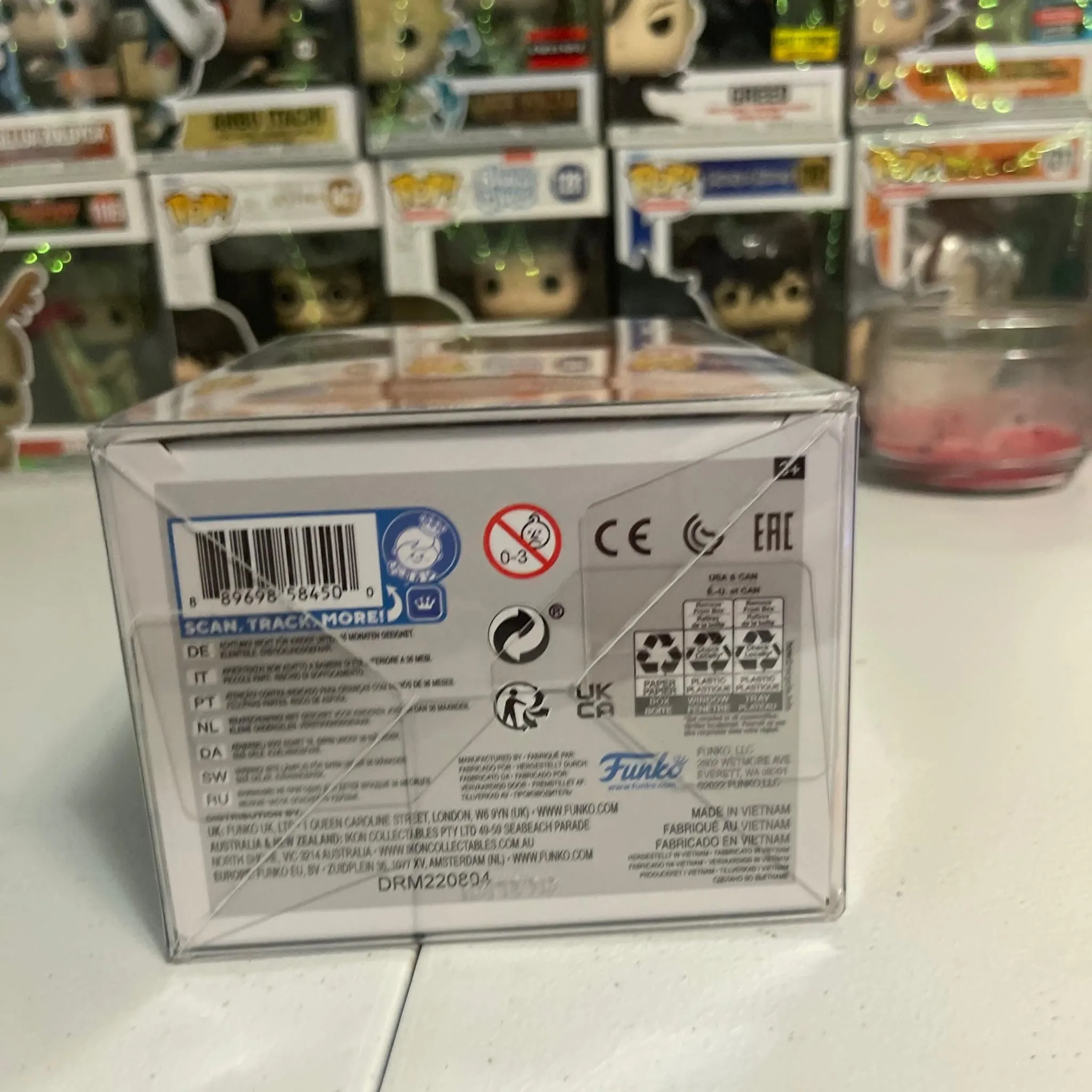 Listing Image Blurred Background