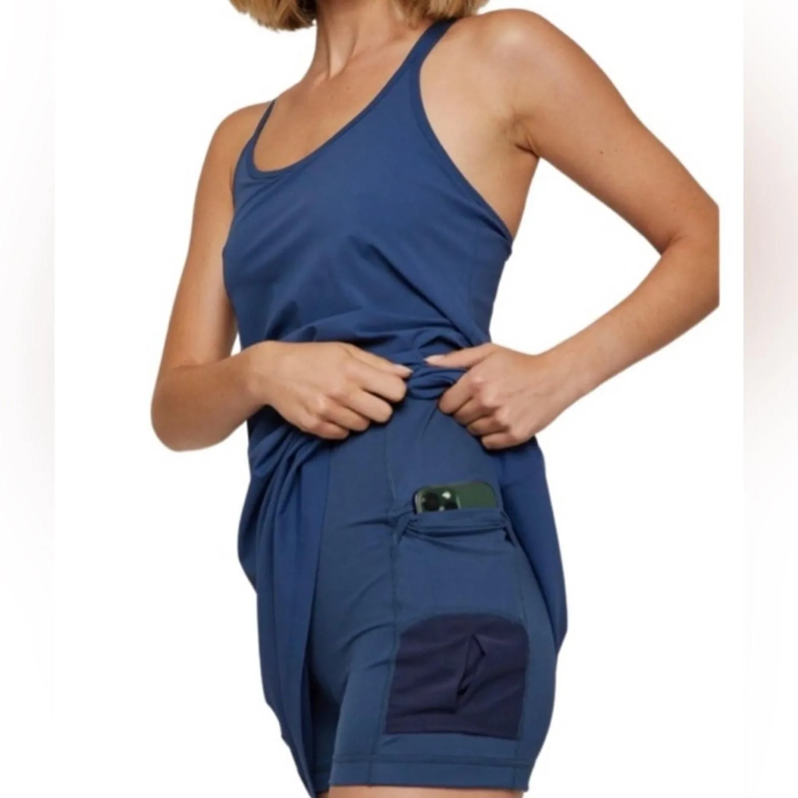 Listing Image Blurred Background