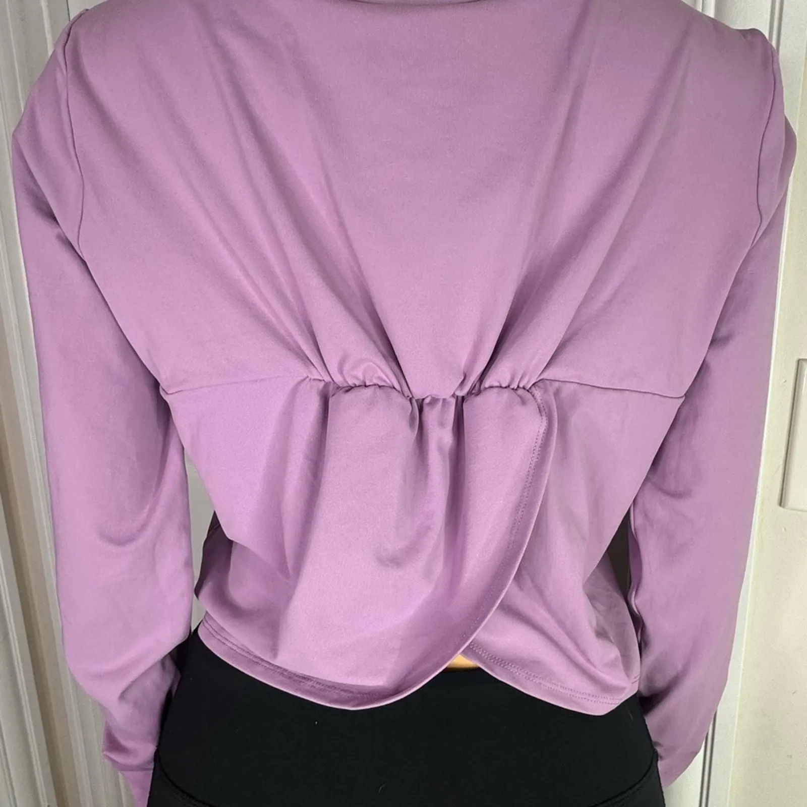 Listing Image Blurred Background