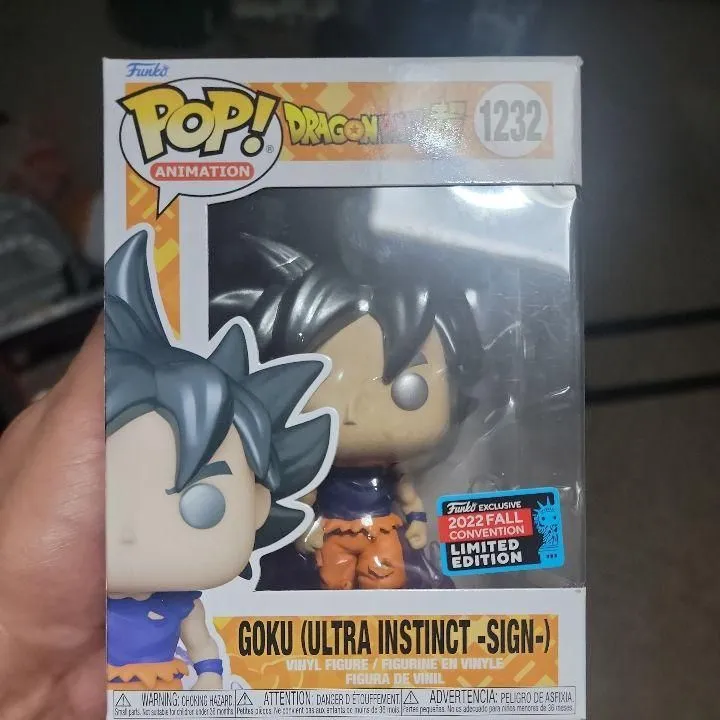 Product image for Goku (Ultra Instinct -Sign-) [Fall Convention]