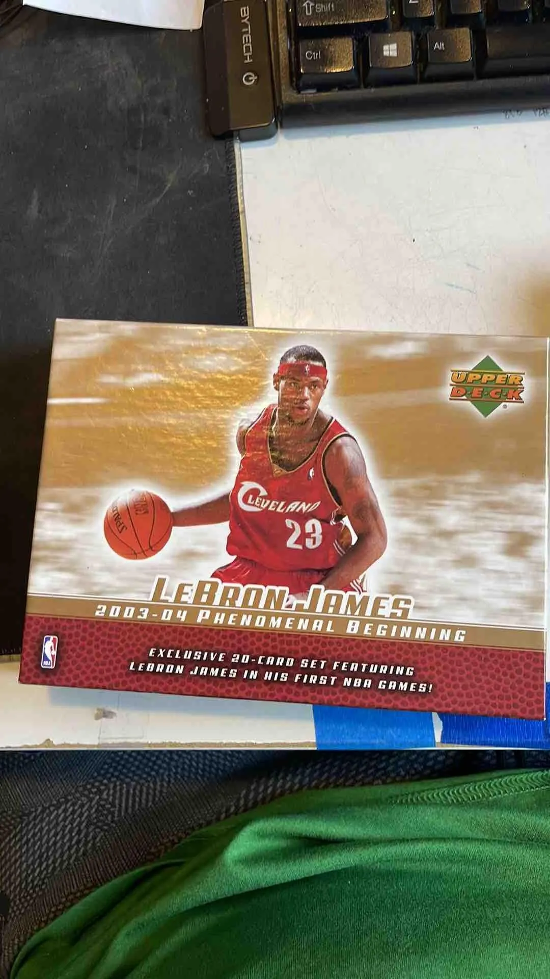 Product image for Sealed Pack 2003-04 Upper Deck Basketball LeBron James Phenomenal Beginning Box