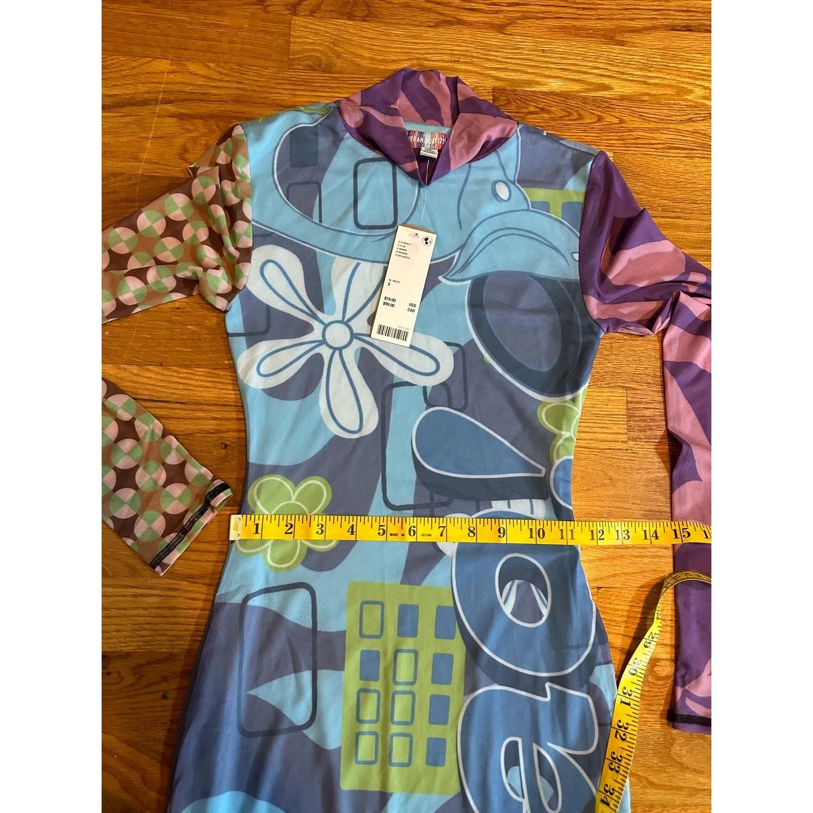 Zoe Urban Outfitters Printed Ciao Blue Green Long Sleeve Midi Dress Size  Small  Whatnot: Shop, Sell, Connect
