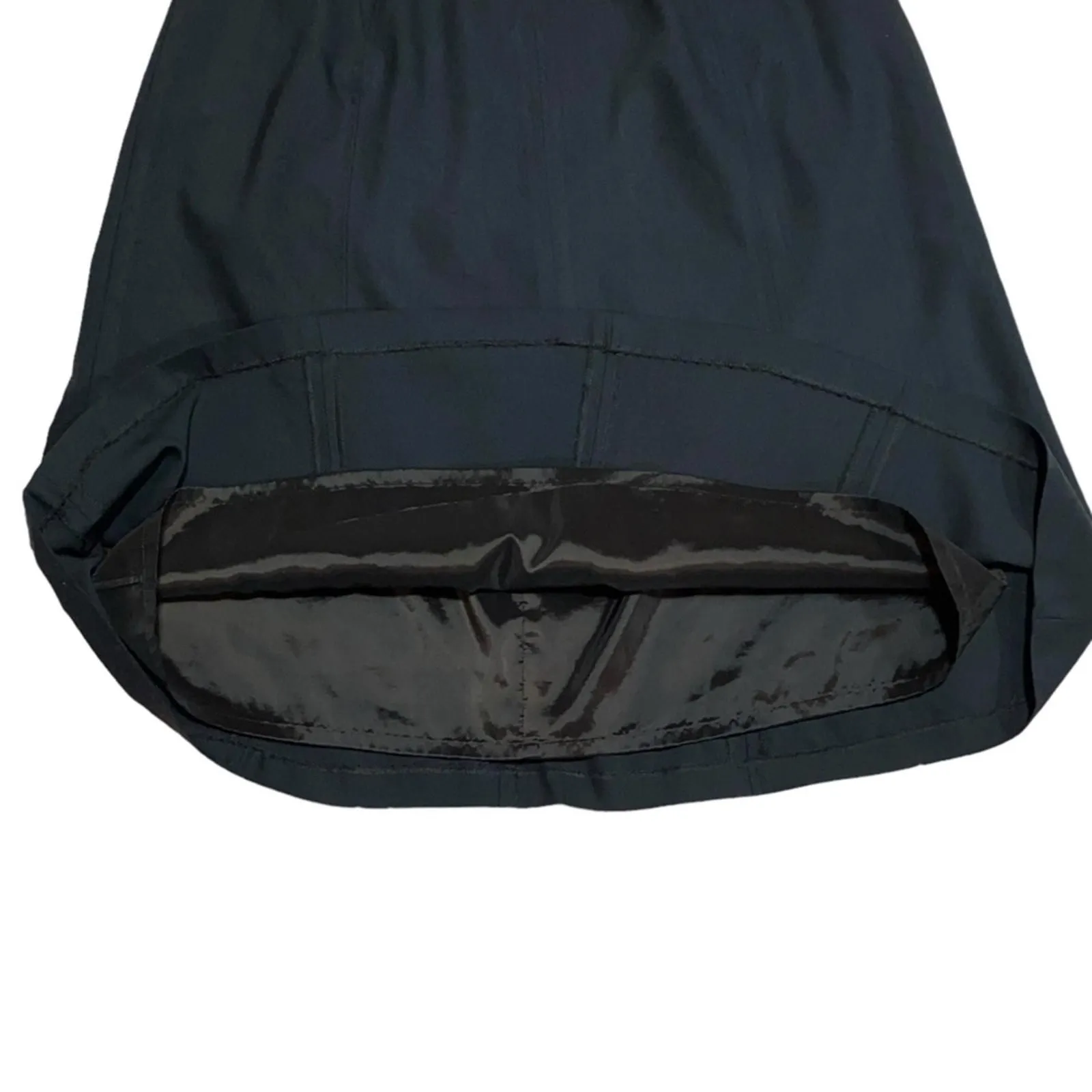 Listing Image Blurred Background