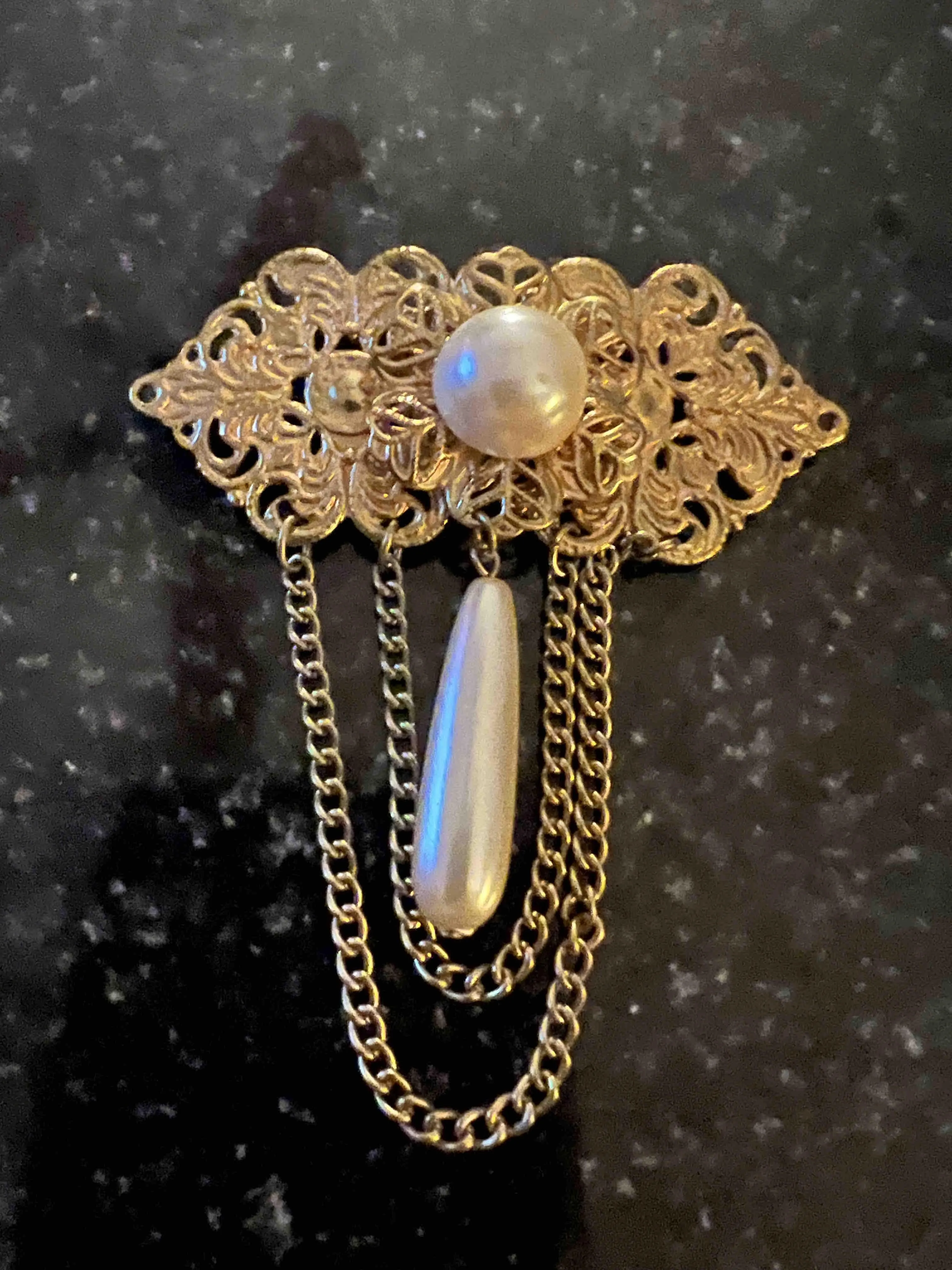 Product image for #041 Vintage Victorian Inspired Brooch