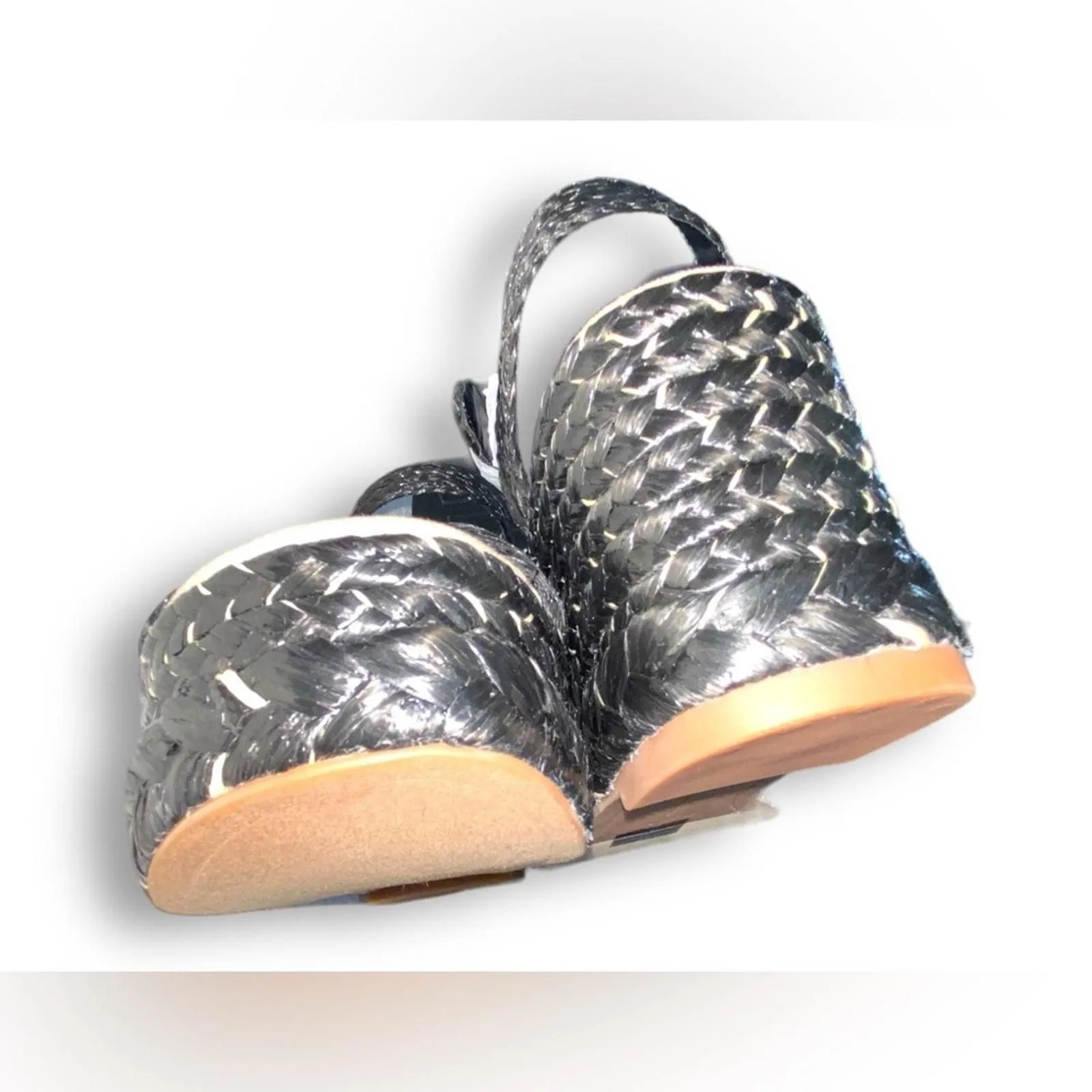 Listing Image Blurred Background
