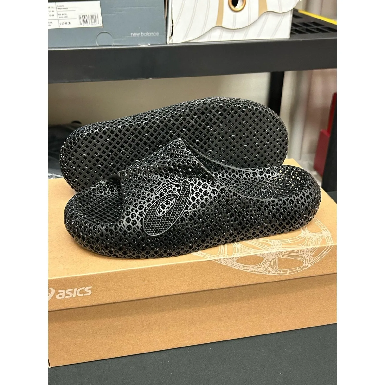 ASICS Actibreeze 3D Sandal Black / Size L (9.5M-11M) / Brand New 