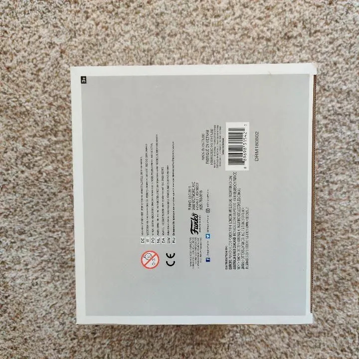 Listing Image Blurred Background