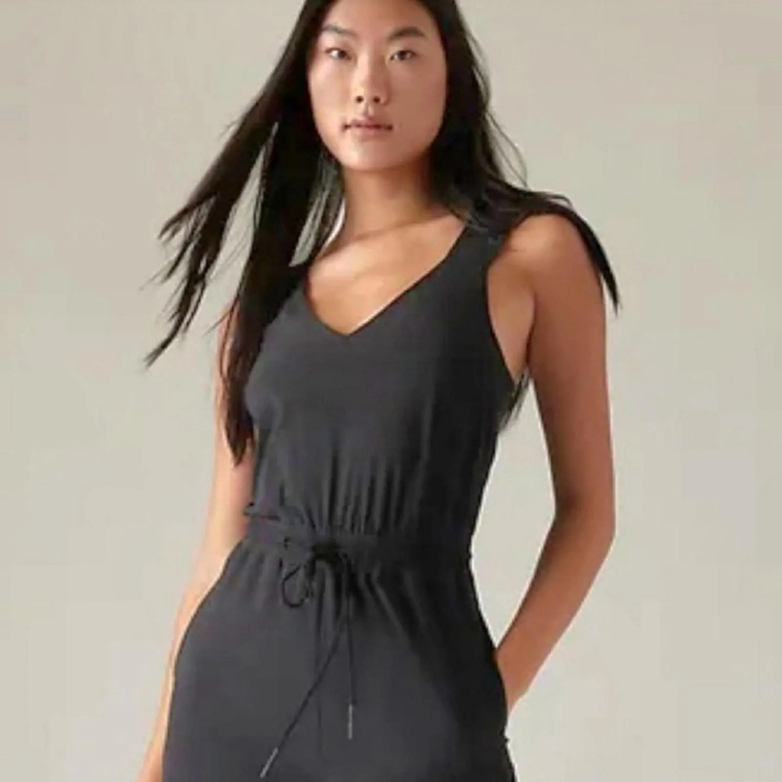 BIN A NWOT Athleta Savannah Strap Mini Athletic Tie Waist Black Pockets  Dress XL  Whatnot: Shop, Sell, Connect