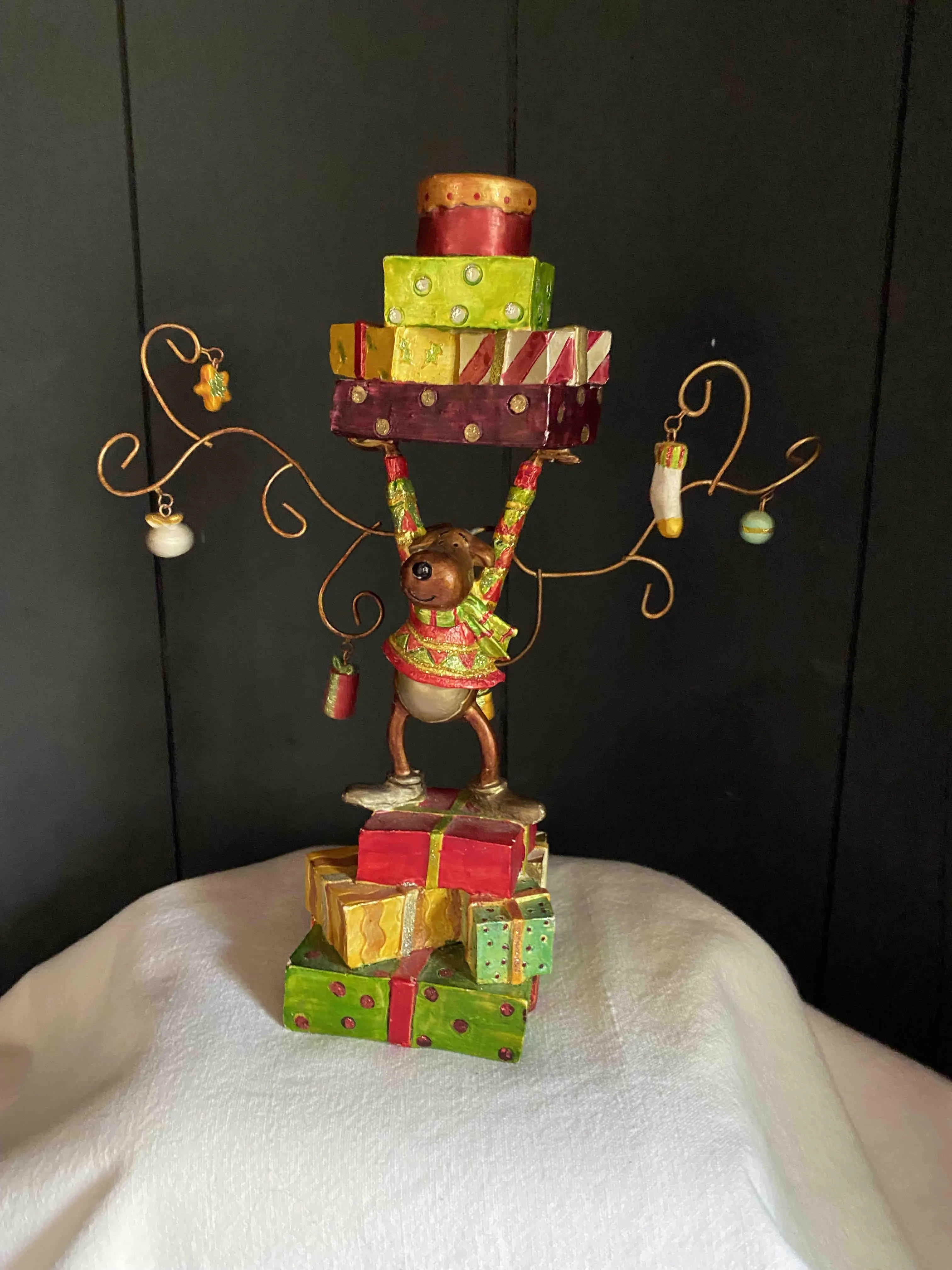 Product image for Crazy antler deer figurine￼