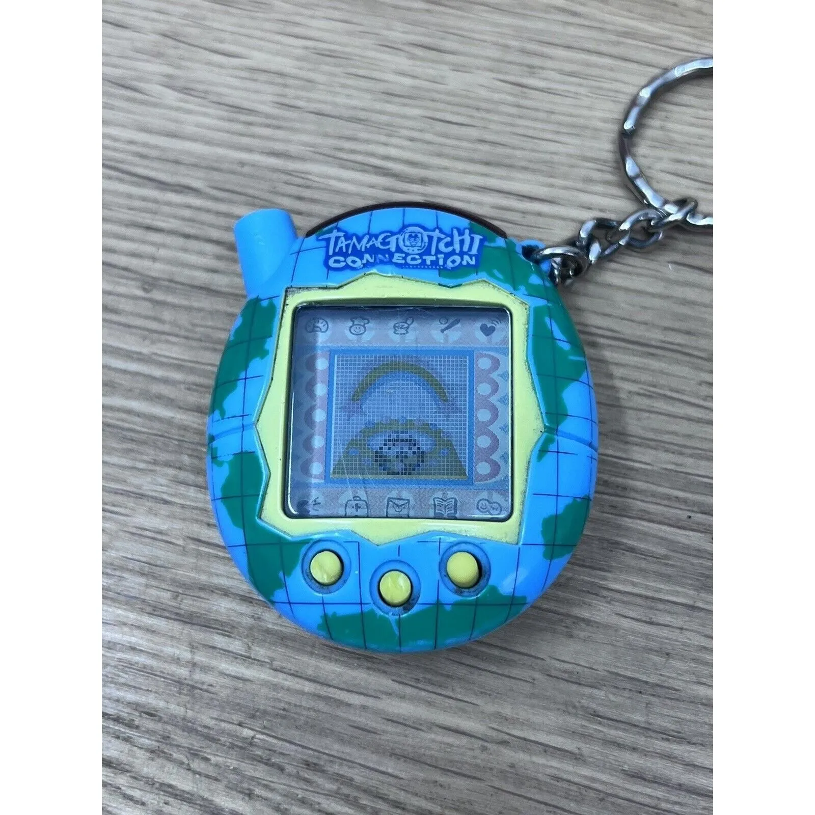 Tamagotchi Connection World Globe Blue Bandai 2004 Tested Working  