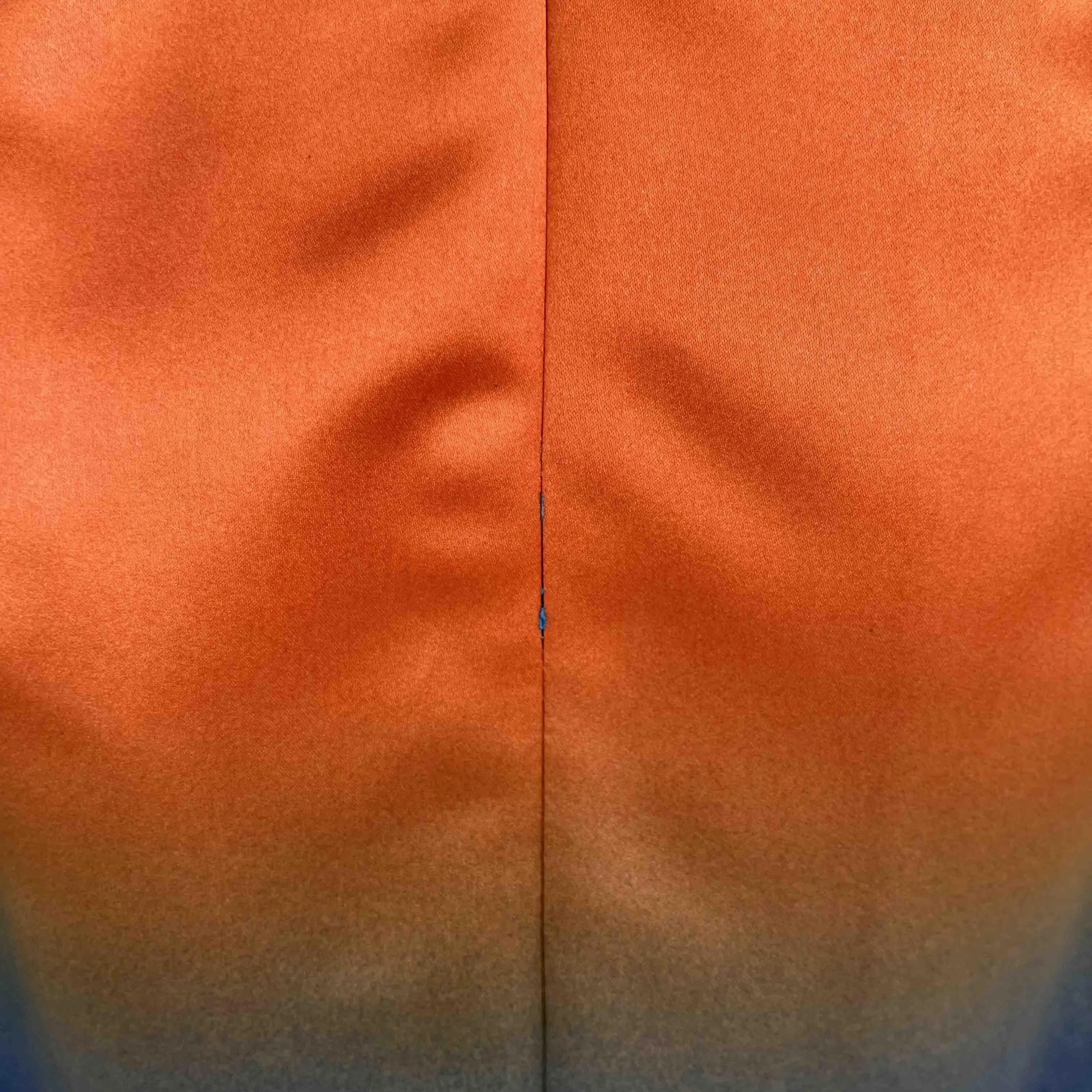 Listing Image Blurred Background