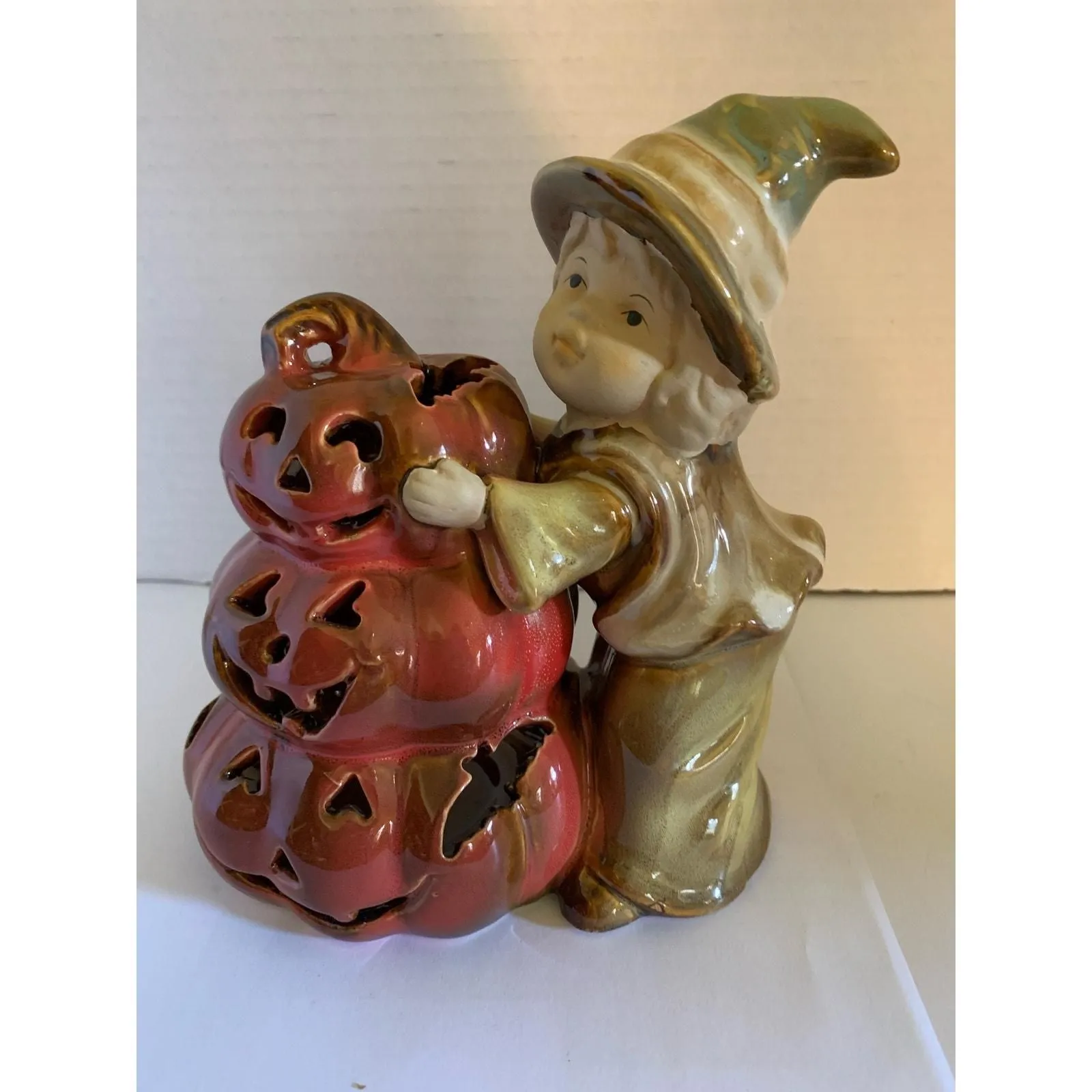 Product image for Halloween Witch with Stacking Jack-O-Lanterns Tea Light Candle Holder 