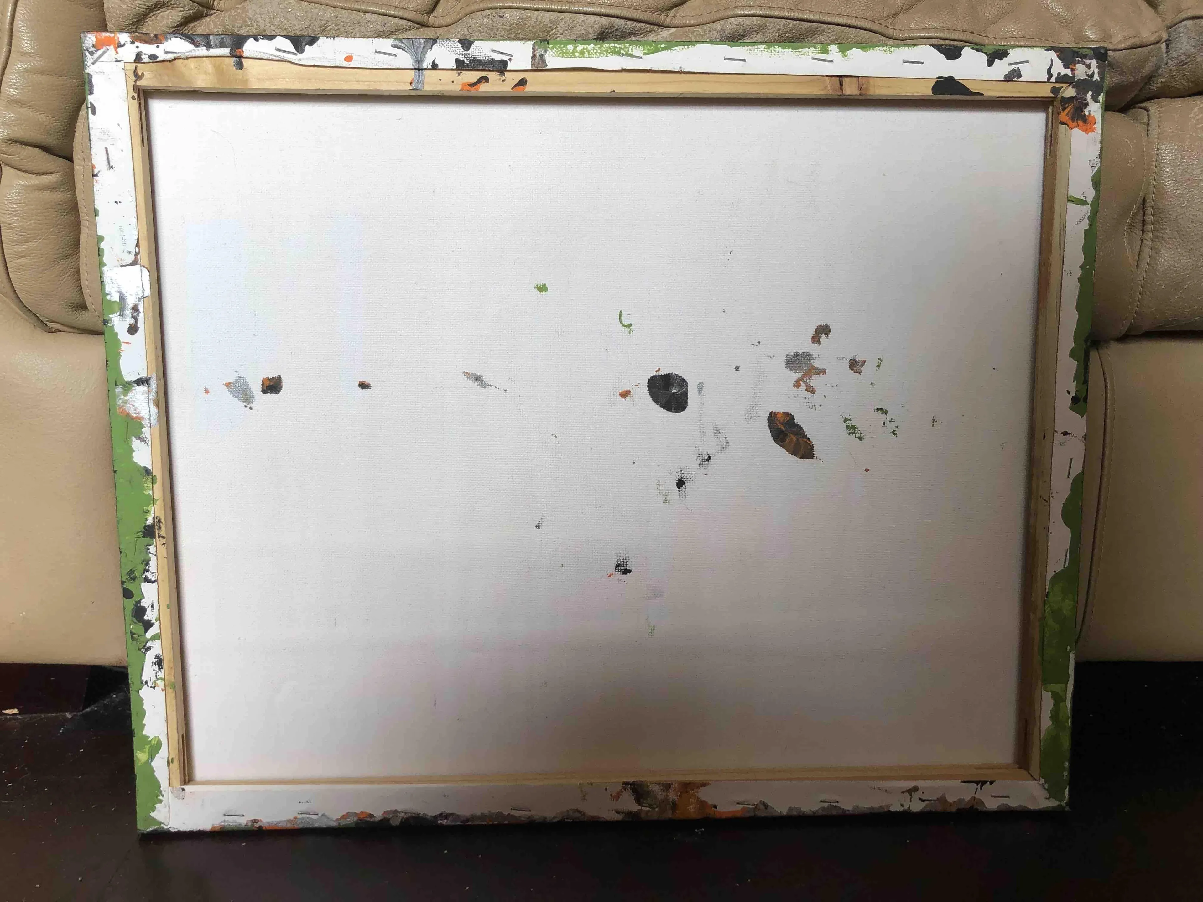 Listing Image Blurred Background
