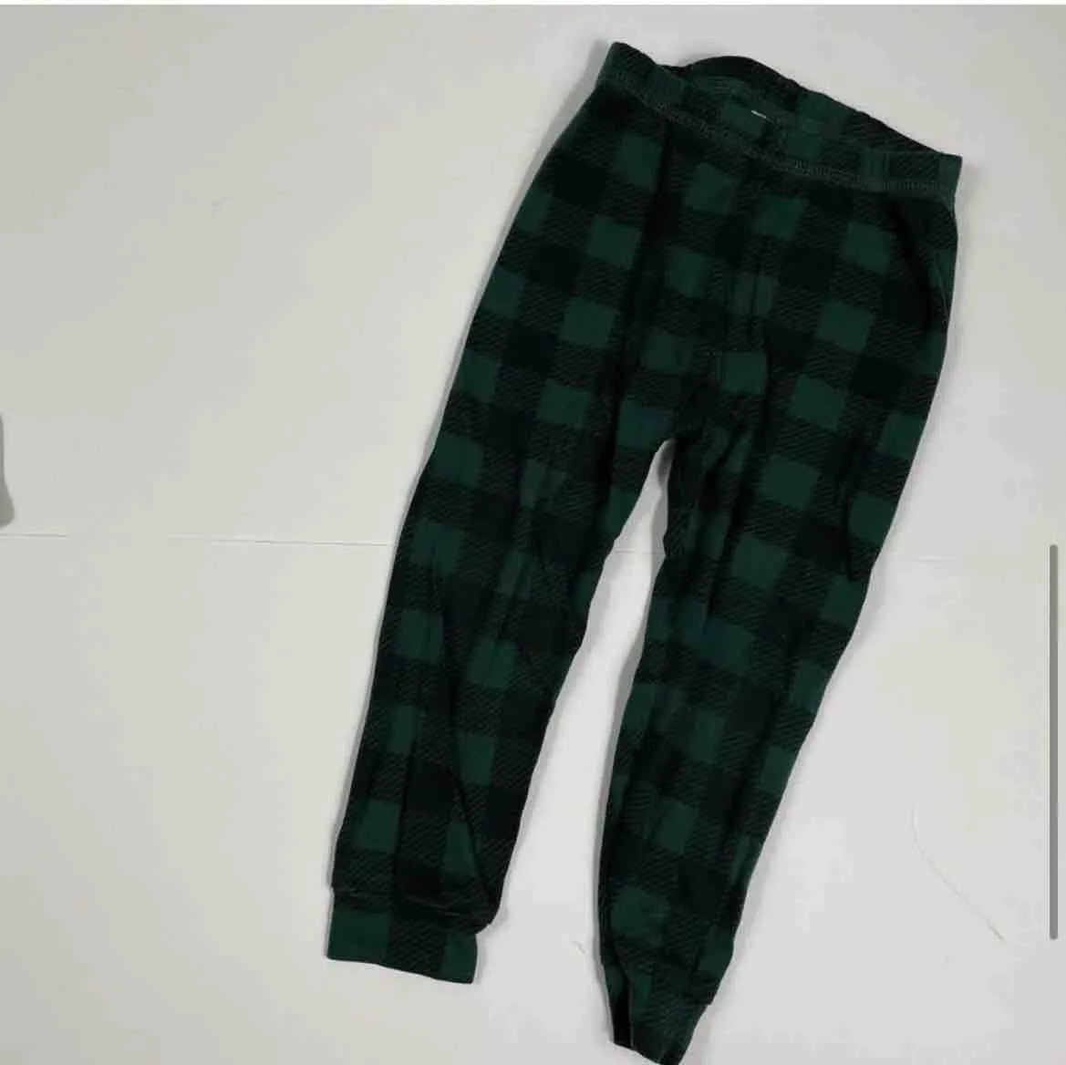 Listing Image Blurred Background