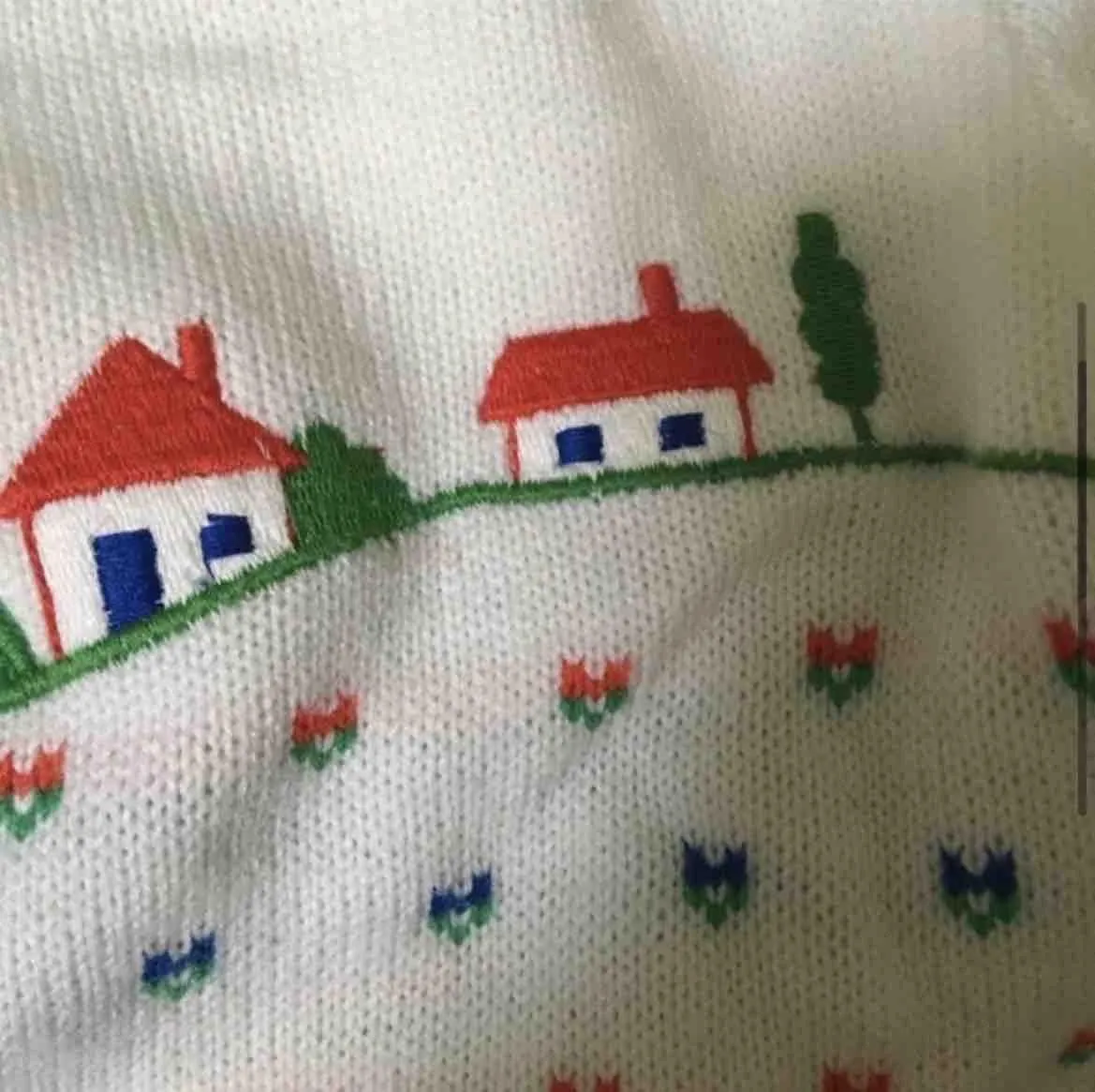 Listing Image Blurred Background
