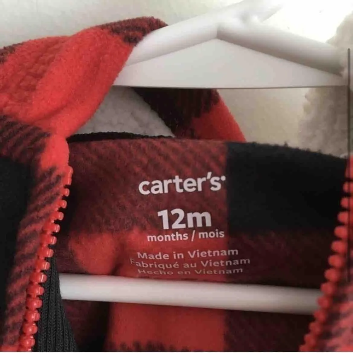 Listing Image Blurred Background