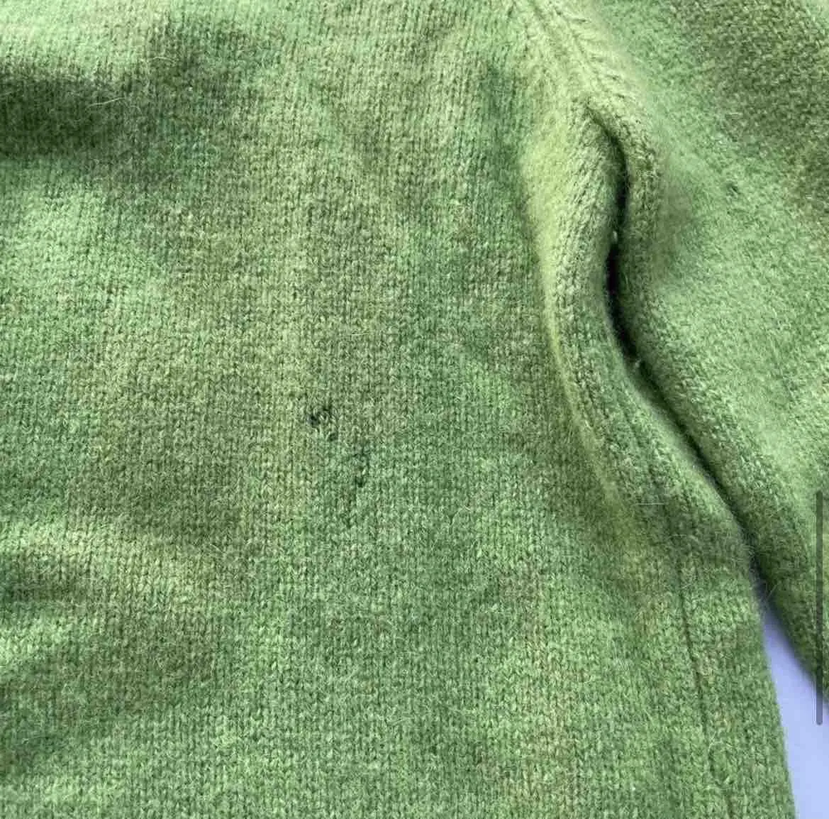Listing Image Blurred Background