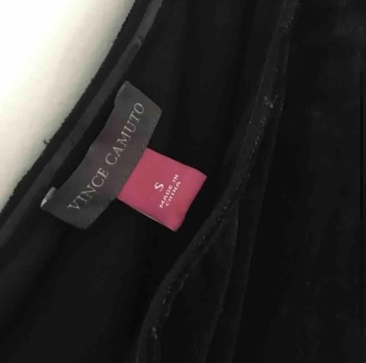 Listing Image Blurred Background