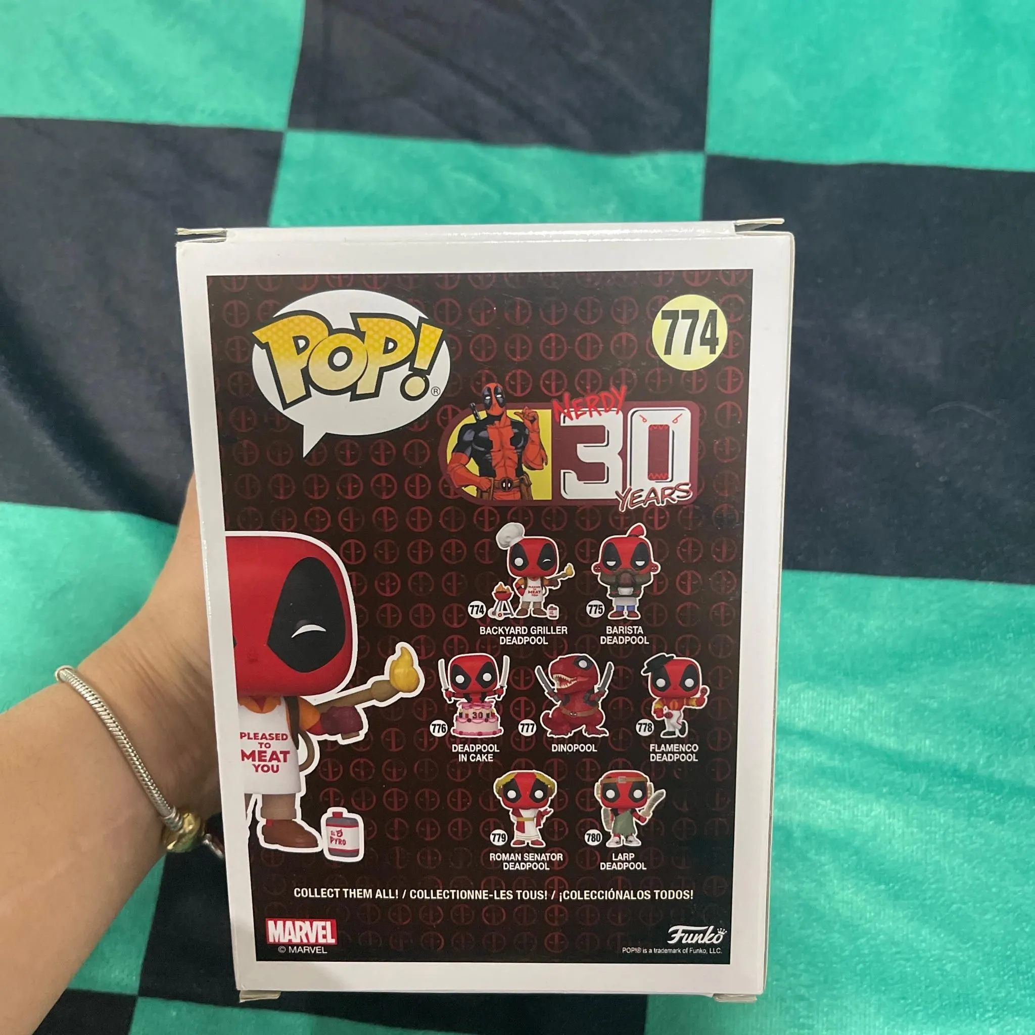 Listing Image Blurred Background