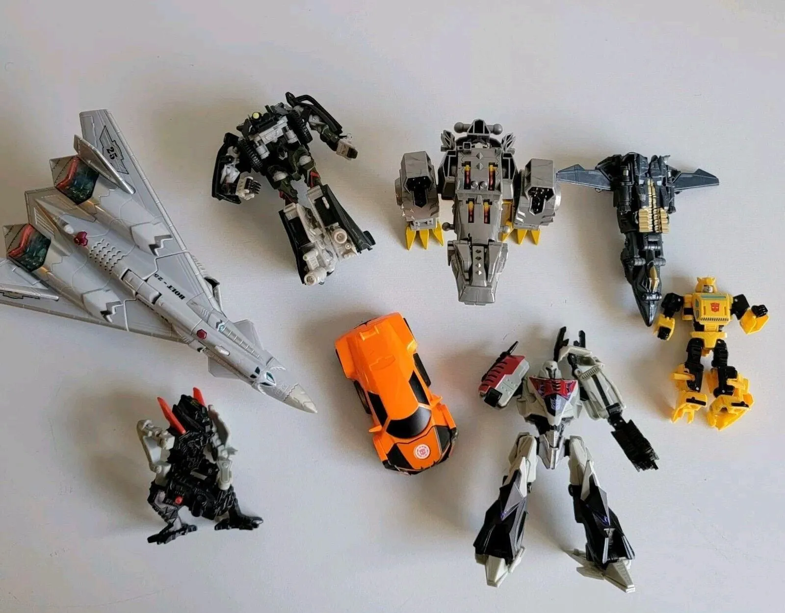 Product image for Transformers Lot (Megatron, Bumblebee, Silverbolt, Armorhide) For Parts /Repair