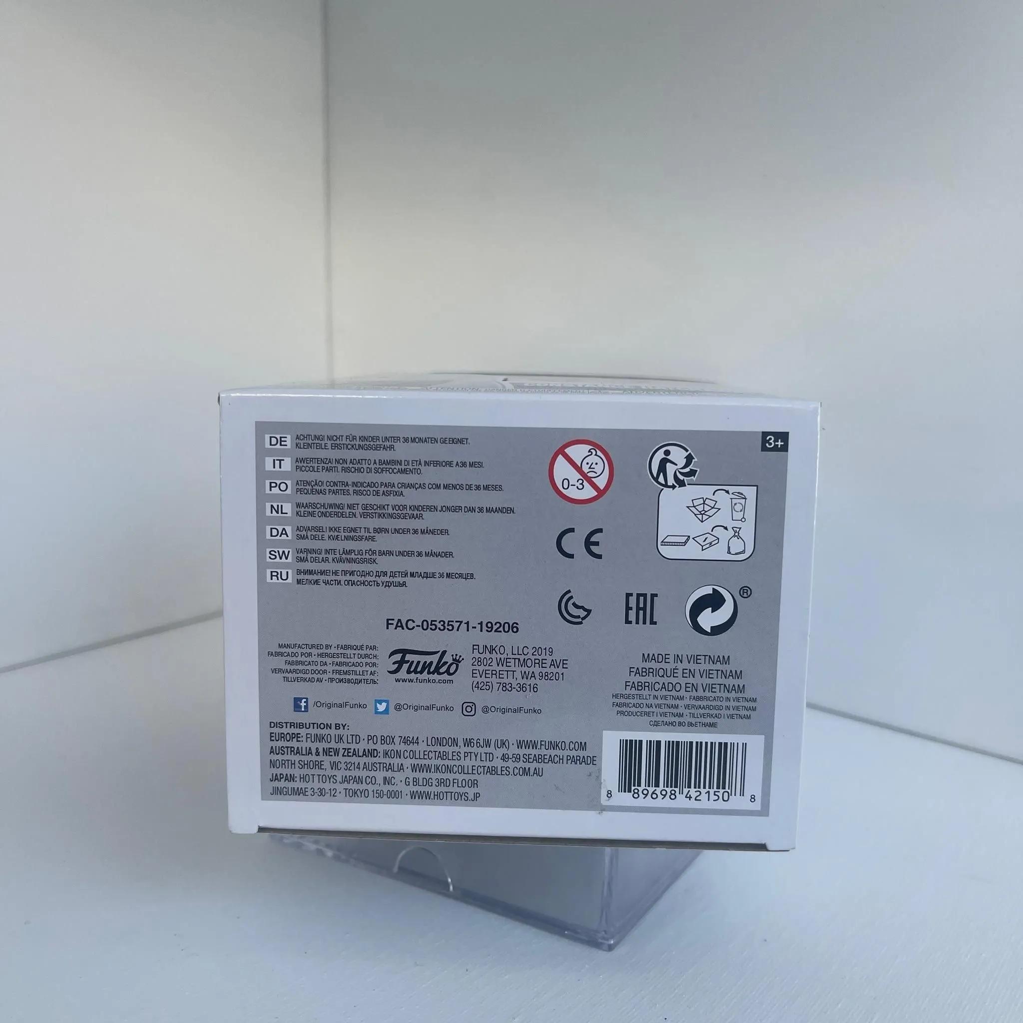 Listing Image Blurred Background