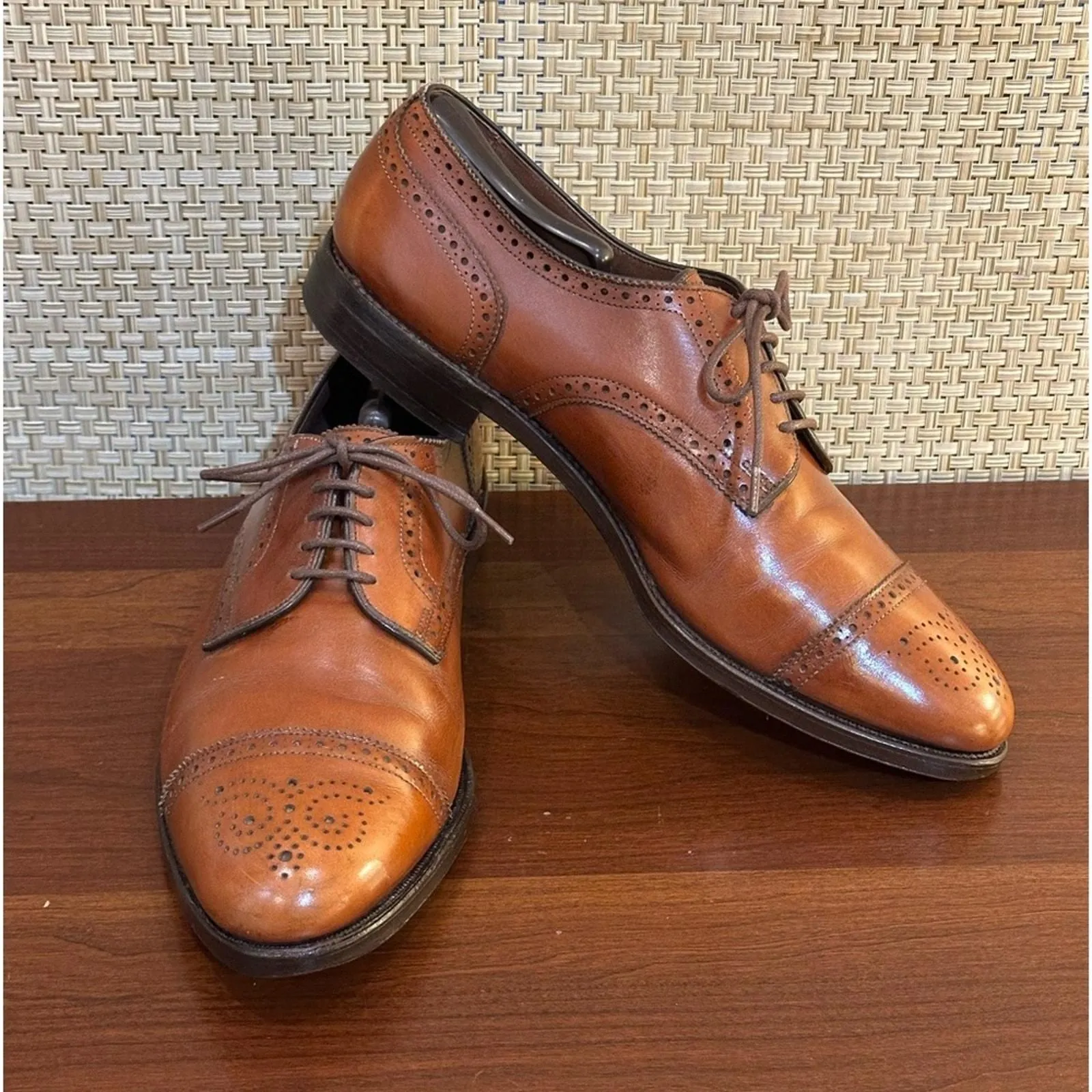 Product image for VTG 1980s-90s Allen Edmonds Walnut Brown Leather Sanford Wing Tip Oxford 11.5 C