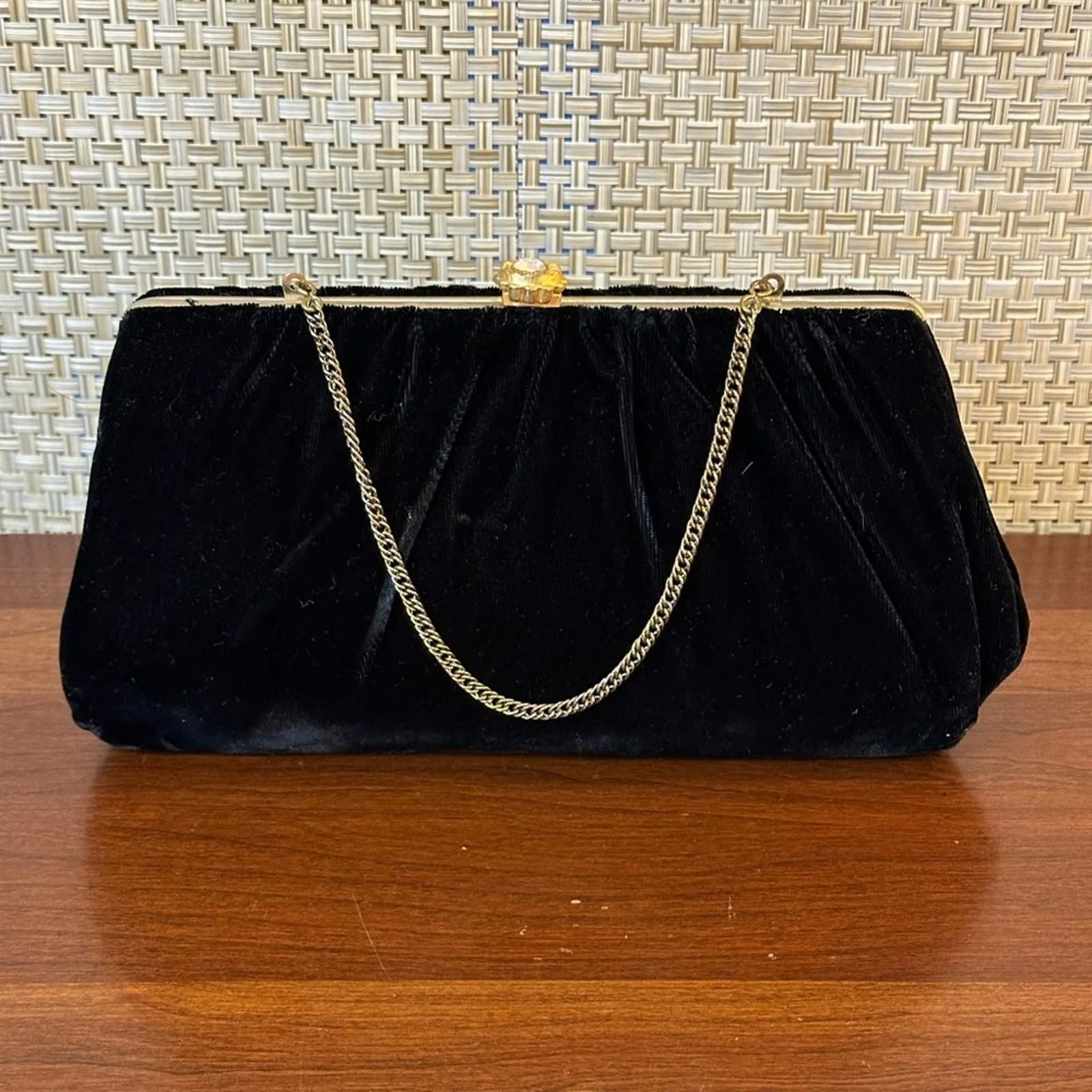 Product image for VTG 1950-60s Black Velvet Clutch with Floral Rhinestone Clasp Harry Levine