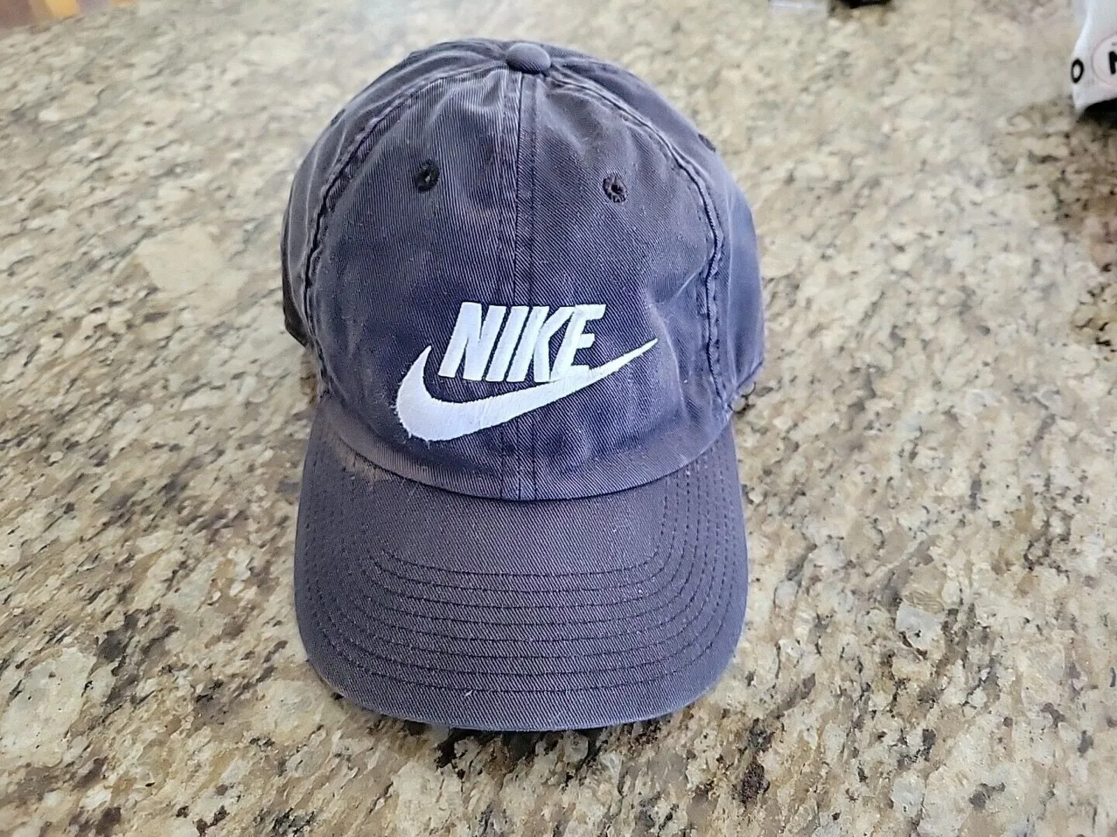 Product image for Nike Heritage86 Adult Size Adjustable Cap One Size Fits All Mens Strapback Denim
