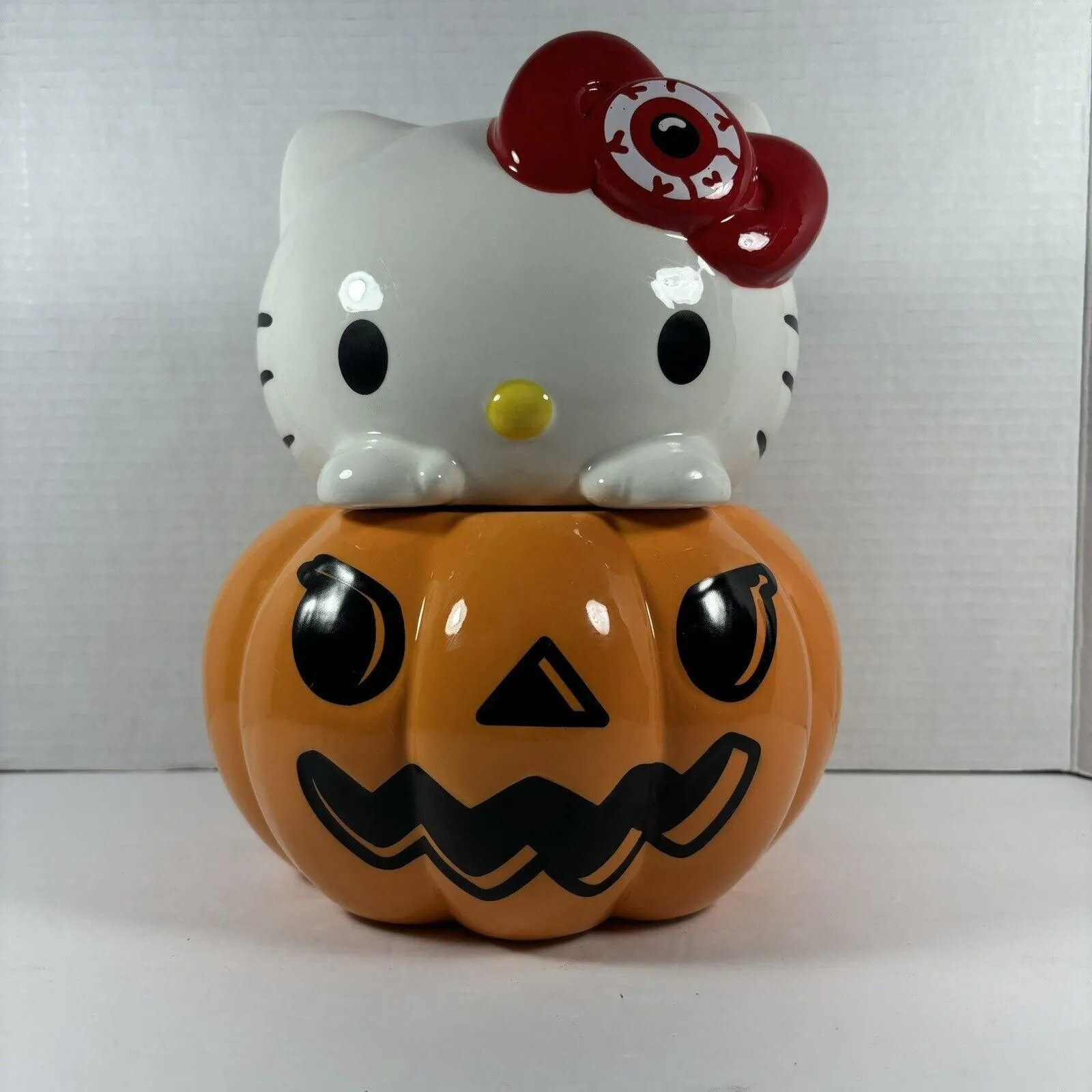 Product image for Hello Kitty Pumpkin Jack O Lantern Cookie Jar Halloween Ceramic Orange NEW